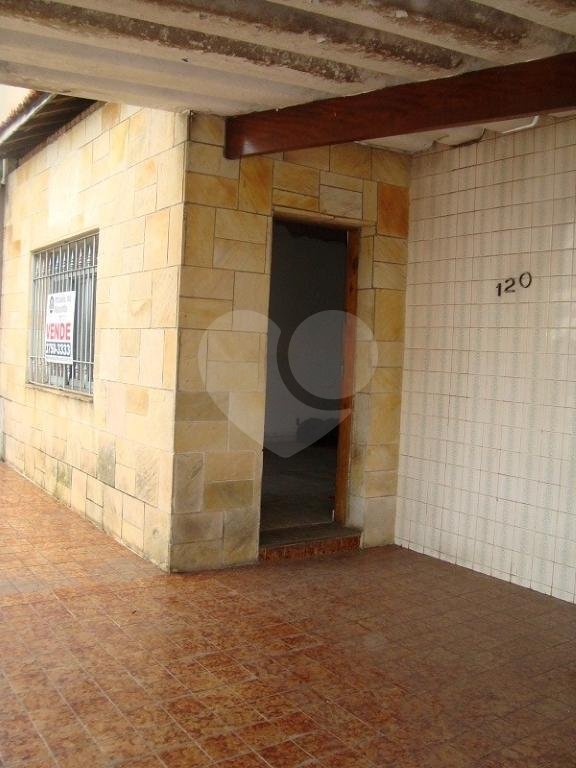 Casa Térrea à venda com 3 quartos em Vila Cordeiro, São Paulo, SP