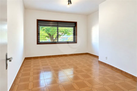 Casa á venda com 253 m² - Jardim da Saúde