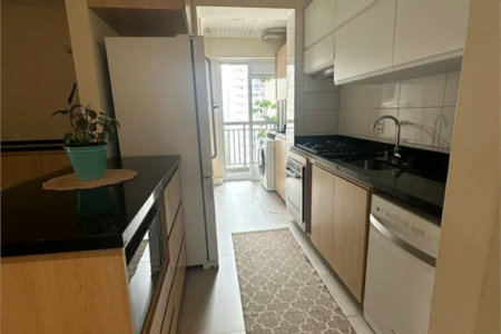 Apartamento à venda com 3 quartos, sendo 1 suíte,  em Vila Andrade, São Paulo, SP