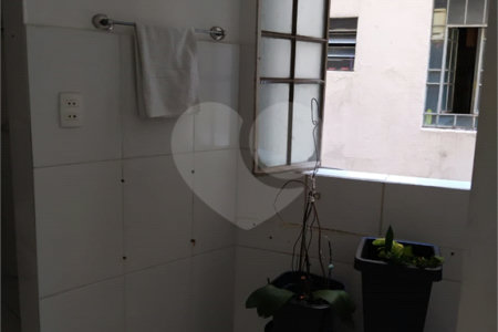 Apartamento à venda com 2 quartos, sendo 1 suíte, no Centro, São Paulo, SP
