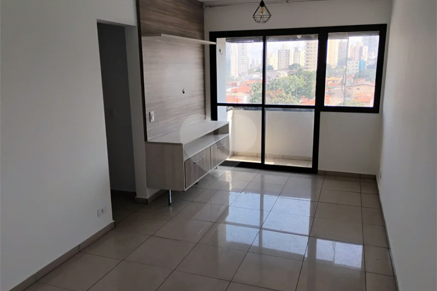 Vende-se apartamento na Vila Mascote