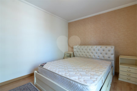 Apartamento à venda com 4 quartos, sendo 3 suítes, em Brooklin Paulista, São Paulo, SP
