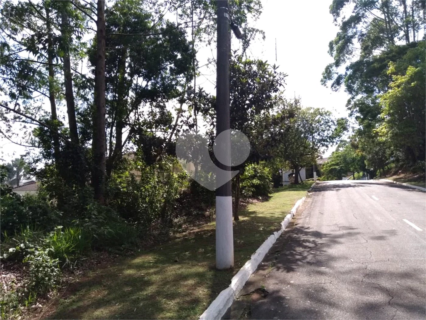 Terreno à venda no condomínio Suíça da Cantareira, Mairiporã - SP