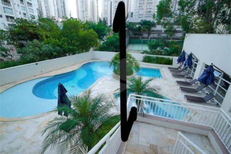 Apartamento à venda com 3 suítes em Vila Andrade, São Paulo, SP