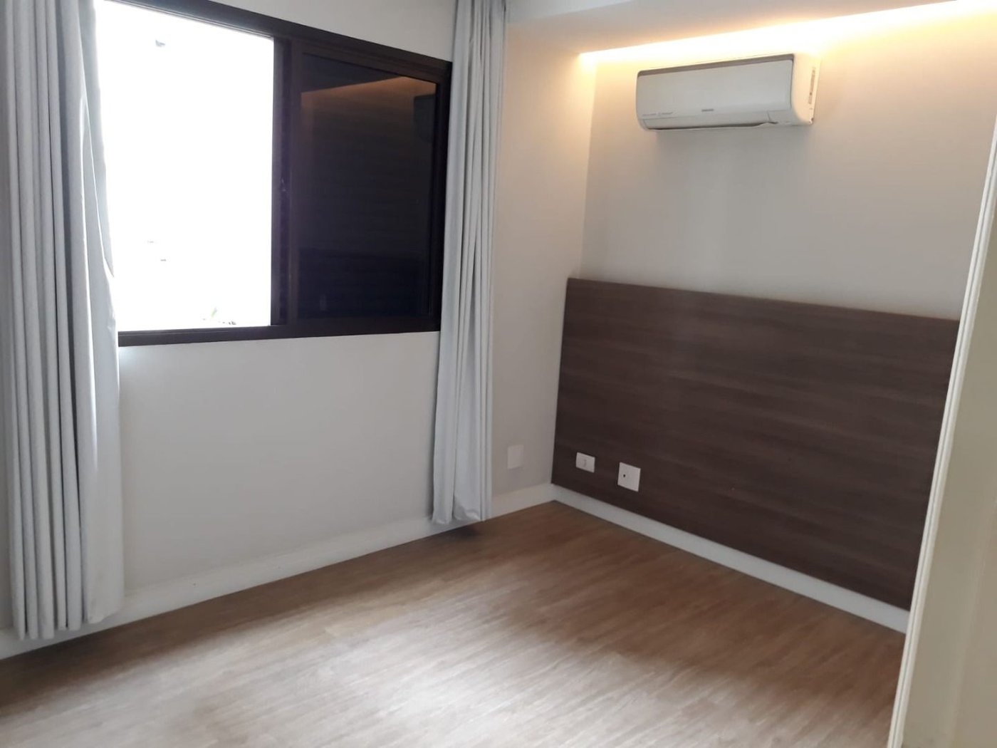 Apartamento com 3 dormitórios à venda, 211 m² por R$ 1.590.000,00 - Boqueirão - Santos/SP