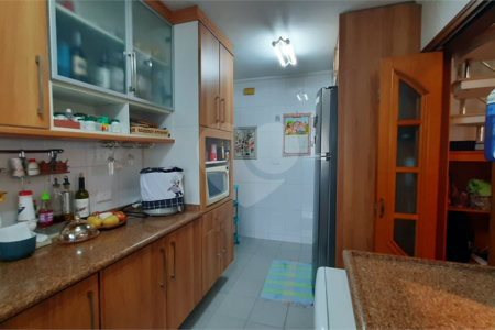 Cobertura à venda com 3 quartos, sendo 2 suítes, em Bela Aliança, São Paulo, SP