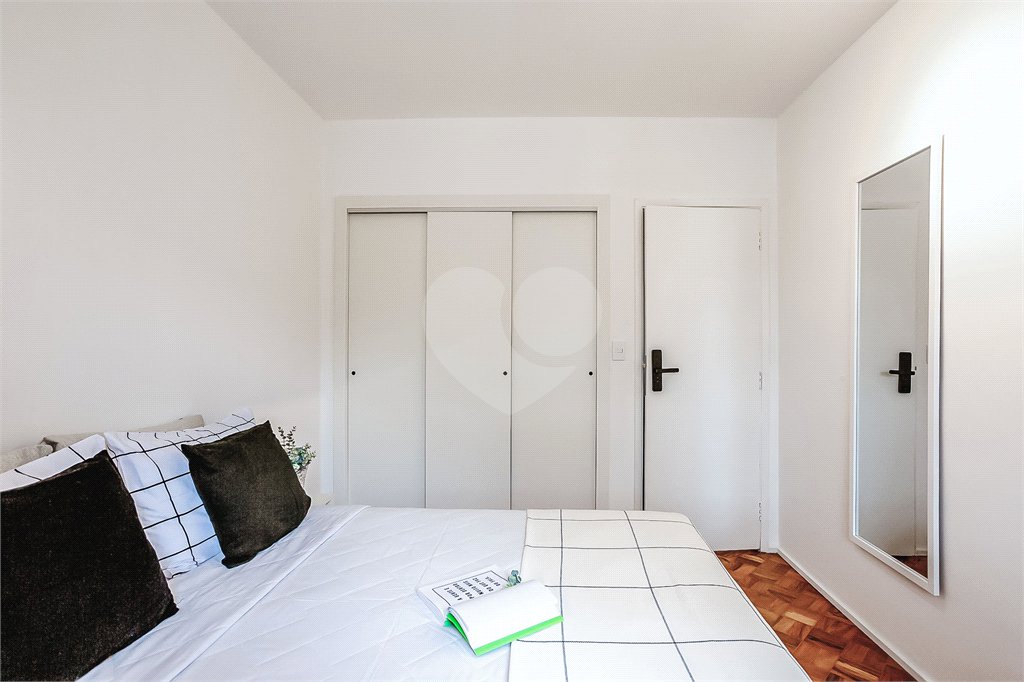 Apartamento à venda com 3 quartos em Vila Cordeiro, São Paulo, SP