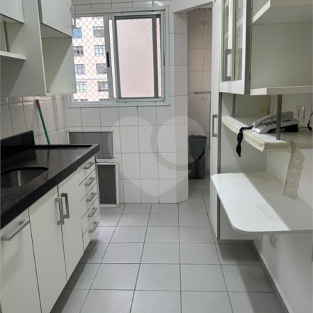 Apartamento à venda com 3 quartos, sendo 1 suíte, em Parque Residencial Aquarius, São José dos Campos, SP