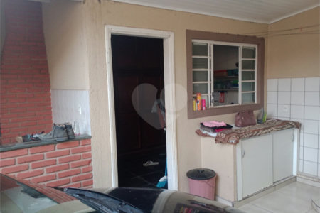Casa à venda ou para alugar com 3 quartos, sendo 1 suíte, em Jardim Alvorada, Itapetininga, SP