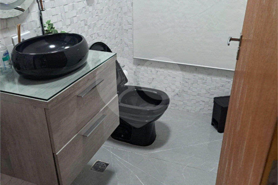 Sobrado à venda com 2 quartos em Jaraguá, São Paulo, SP