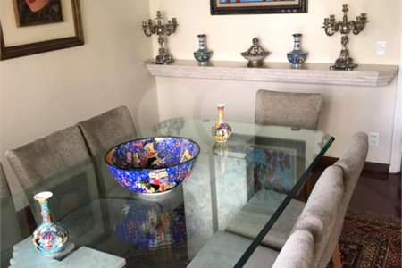 Apartamento à venda com 4 quartos, sendo 3 suítes, em Indianópolis, São Paulo, SP