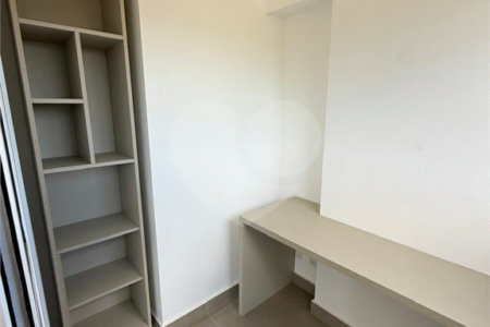 Apartamento para alugar com 3 suítes em Vila Helena, Atibaia, SP