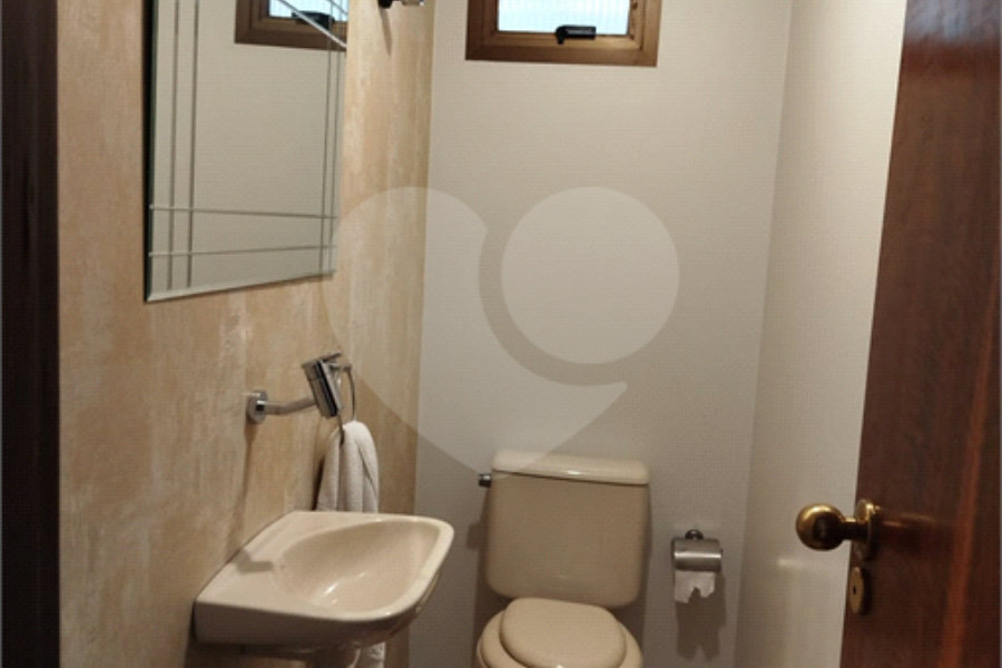 Apartamento para alugar com 3 quartos, sendo 1 suíte, em Morumbi, São Paulo, SP