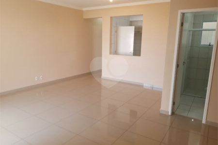 Apartamento à venda com 2 quartos, sendo 1 suíte, em Jardim Maria José, Votorantim, SP