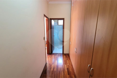 Casa em Condomínio, no Parque Sabará