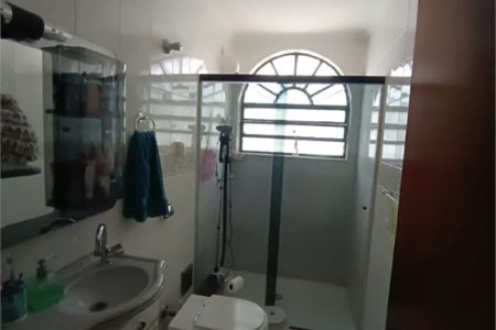 Sobrado à venda com 3 quartos, sendo 1 suíte, em Jaguaré, São Paulo, SP