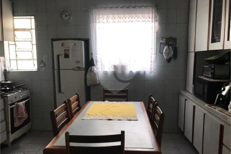 Sobrado à venda com 5 quartos, sendo 1 suíte, em Santana, São Paulo, SP