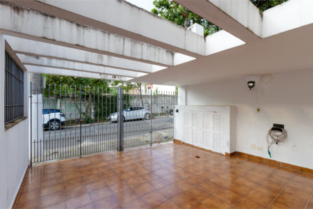 Casa à venda com 3 quartos, sendo 1 suíte,  em Campo Belo, São Paulo, SP