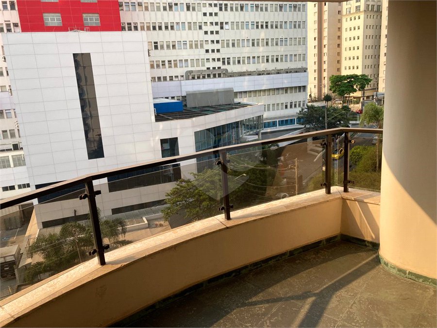 Apartamento à venda com 3 suítes em Santana, São Paulo, SP