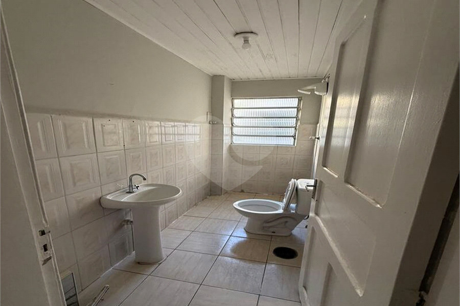 Prédio à venda com 9 quartos em Santana, São Paulo, SP