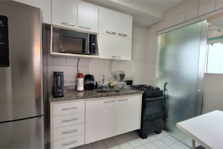 Apartamento à venda com 3 quartos, sendo 1 suíte, em Vila Paiva, São Paulo, SP