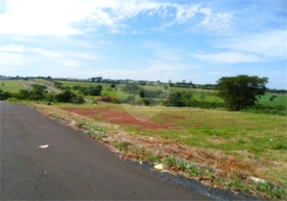 Terreno à venda em Jardim Universal, Araraquara, SP