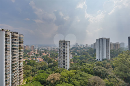 Apartamento à venda com 4 suítes em Santo Amaro, São Paulo, SP