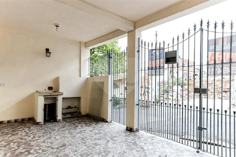 Sobrado à venda com 4 quartos, sendo 1 suíte,  em Vila Medeiros, São Paulo, SP