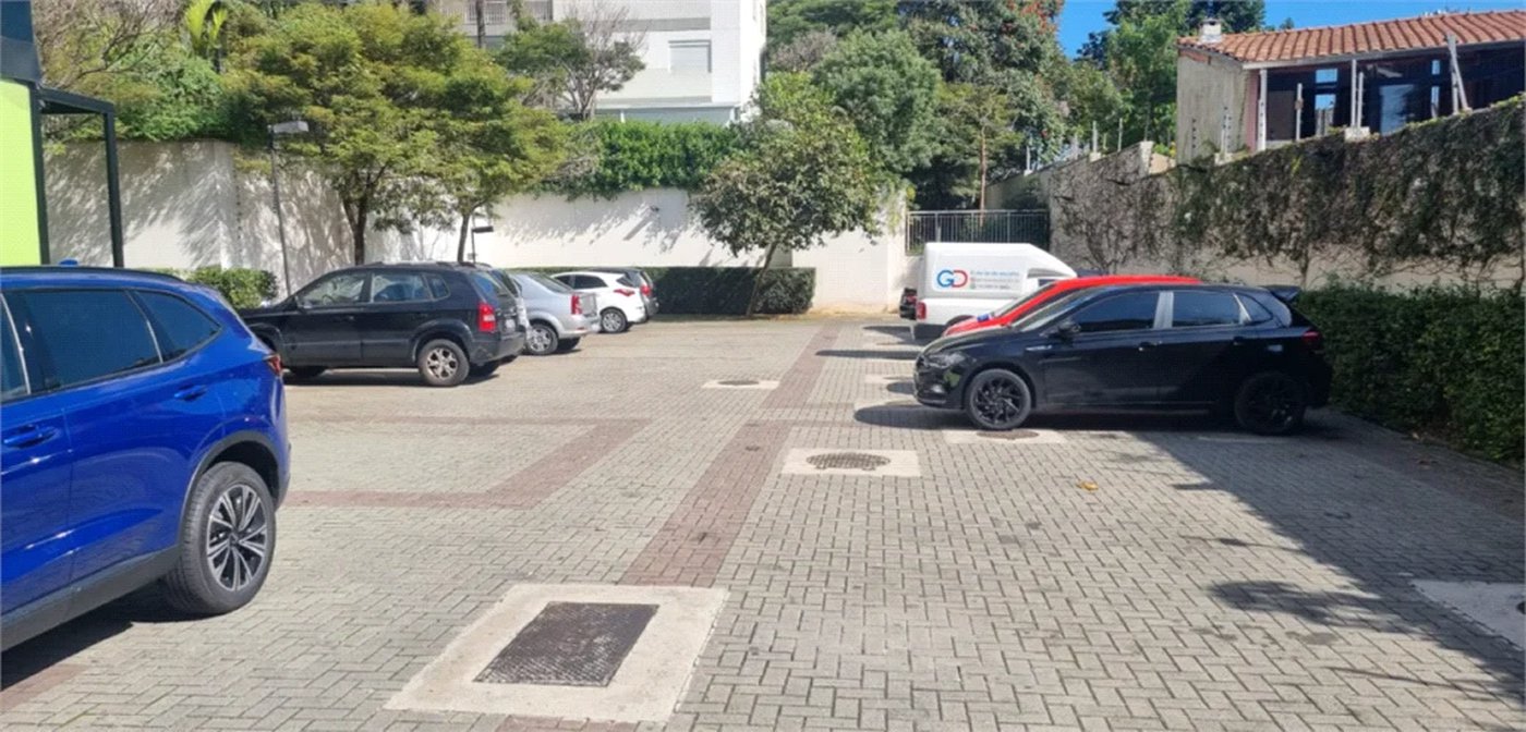 Apartamento à venda com 3 quartos, sendo 1 suíte, em Jardim Vazani, São Paulo, SP