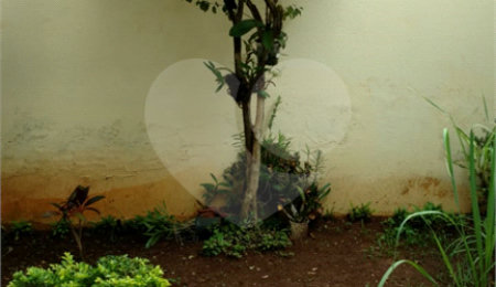 Casa à venda com 3 quartos, sendo 1 suíte,  no condomínio Morada de Itapuã, São Paulo - SP