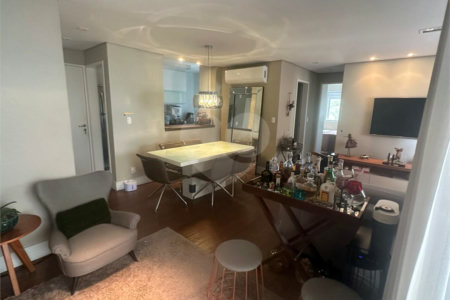 Apartamento à venda com 3 quartos, sendo 2 suítes, em Vila Andrade, São Paulo, SP