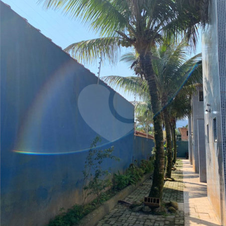 Casa à venda com 2 quartos, sendo 1 suíte, no condomínio Morada da Praia, Bertioga - SP