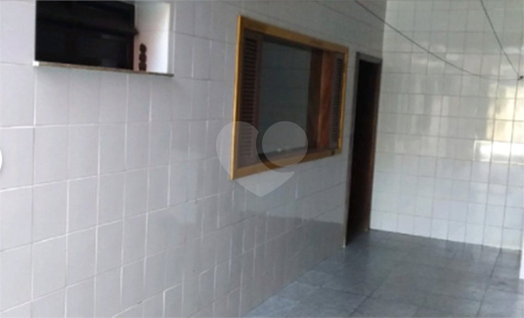 Sobrado à venda com 3 quartos, sendo 1 suíte, em Parque Edu Chaves, São Paulo, SP