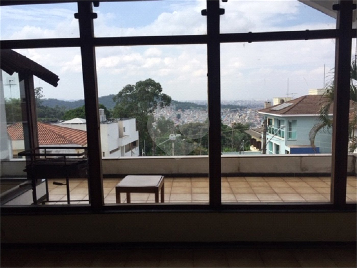 Sobrado à venda com 5 quartos, sendo 2 suítes,  em Tremembé, São Paulo, SP