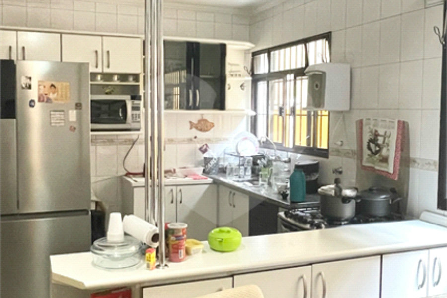 Sobrado à venda com 3 quartos, sendo 1 suíte, em Vila Guilherme, São Paulo, SP