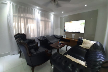 Sobrado à venda com 3 quartos, sendo 1 suíte, em Vila Medeiros, São Paulo, SP