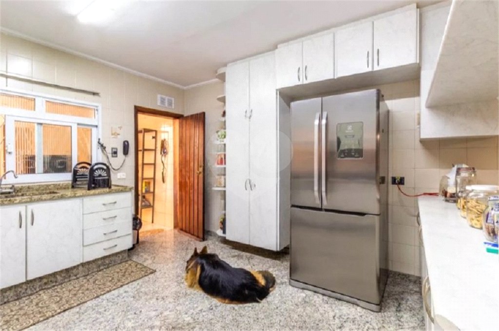 Sobrado à venda com 5 quartos, sendo 4 suítes, em Vila Galvão, Guarulhos, SP