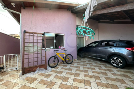 Casa à venda com 2 quartos, sendo 1 suíte, em Jardim Mesquita, Itapetininga, SP