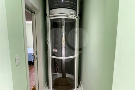 Casa à venda com 1 quarto, sendo 3 suítes, no condomínio Aruã Brisas I, Mogi das Cruzes - SP