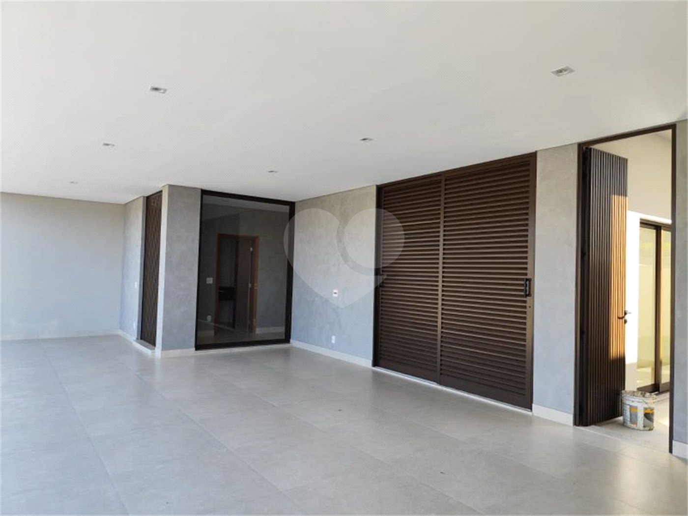 Casa à venda com 3 suítes no condomínio Recanto das Palmas, Vinhedo - SP