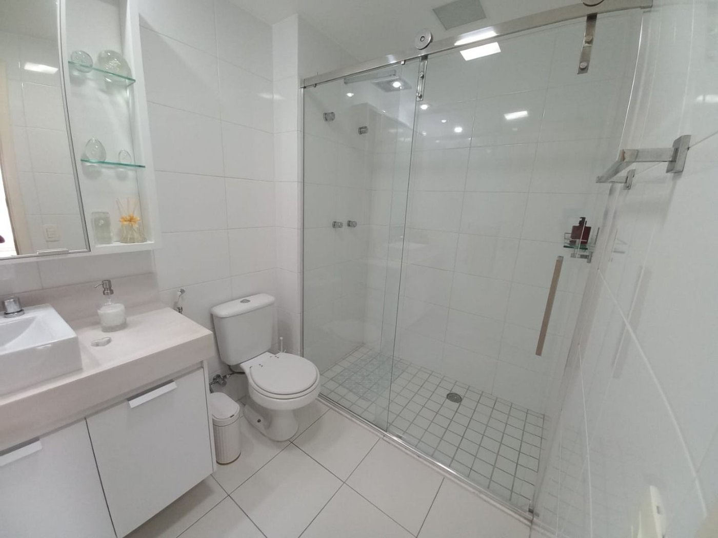 Apartamento com 2 dormitórios à venda, 99 m² por R$ 1.650.000,00 - Gonzaga - Santos/SP