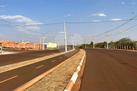 Terreno à venda no condomínio Loteamento Bella Cravinhos, Cravinhos - SP