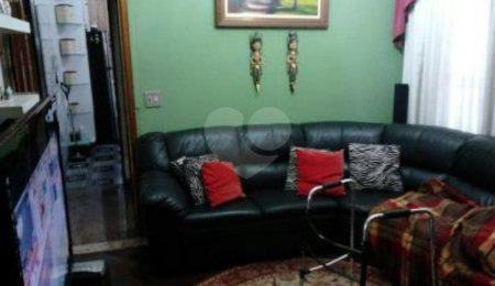 Sobrado à venda com 4 quartos, sendo 2 suítes,  em Penha, São Paulo, SP