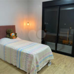 Casa à venda com 3 quartos, sendo 1 suíte,  no condomínio Residencial Mantova, Indaiatuba - SP