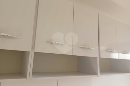 Apartamento à venda com 2 quartos em Lageado, Cotia, SP