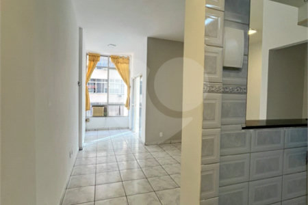 Apartamento à venda ou para alugar com 1 suíte no Centro, Rio de Janeiro, RJ