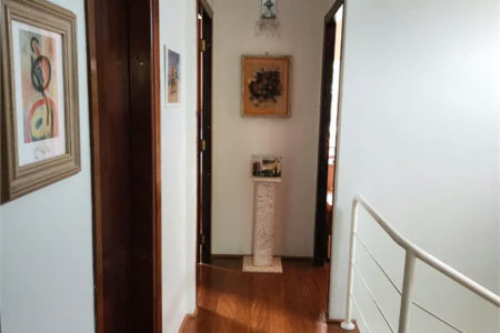 Casa à venda com 4 quartos, sendo 2 suítes, em Vila Romana, São Paulo, SP