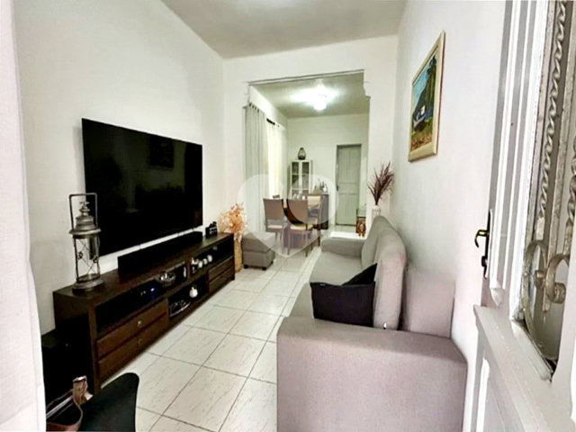 Casa à venda com 4 quartos em Santana, São Paulo, SP