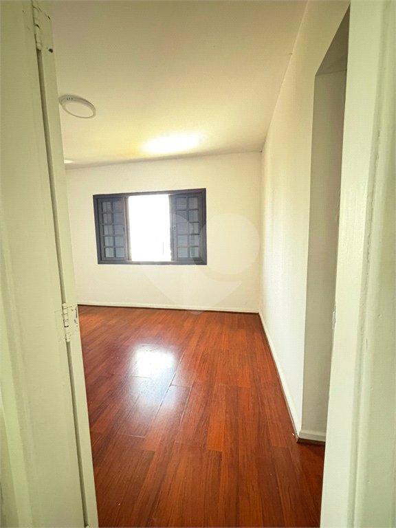 Sobrado à venda com 3 quartos, sendo 1 suíte, em Lauzane Paulista, São Paulo, SP