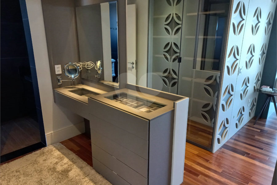 Apartamento à venda com 4 suítes em Santa Teresinha, São Paulo, SP
